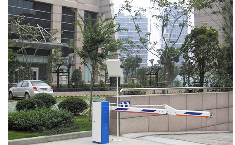 ����ͣ܇(ch��)��(ch��ng)����T(m��n) �����lRFID�\������